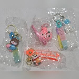 WHOLESALE BULK LOT OF 4 KEYCHAINS/BAG CHARMS